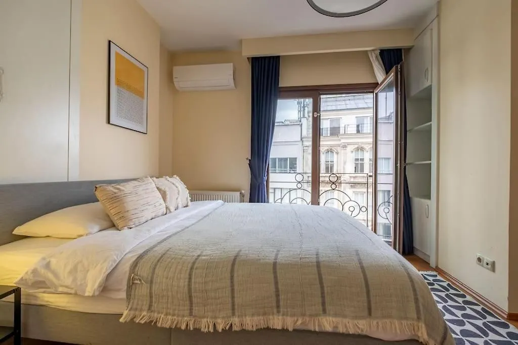 Duplex With Stunning Sea View, 3Br, 2Ba Apartment Istanbul Turkey