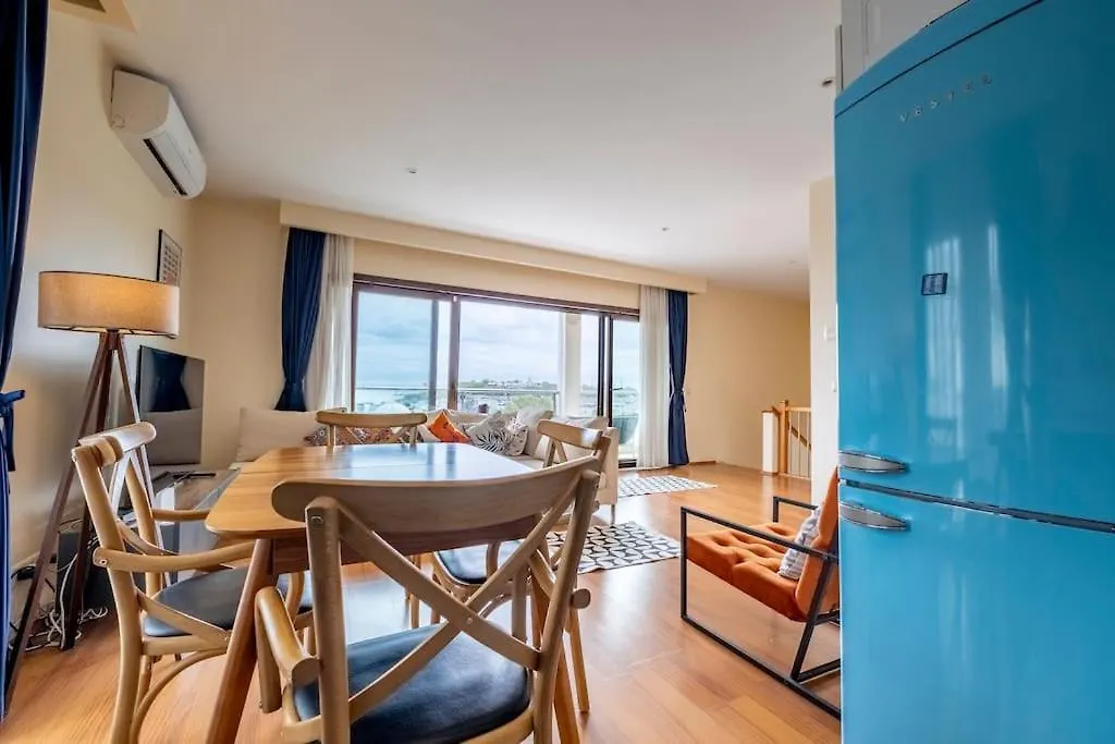 Duplex With Stunning Sea View, 3Br, 2Ba Apartment Istanbul