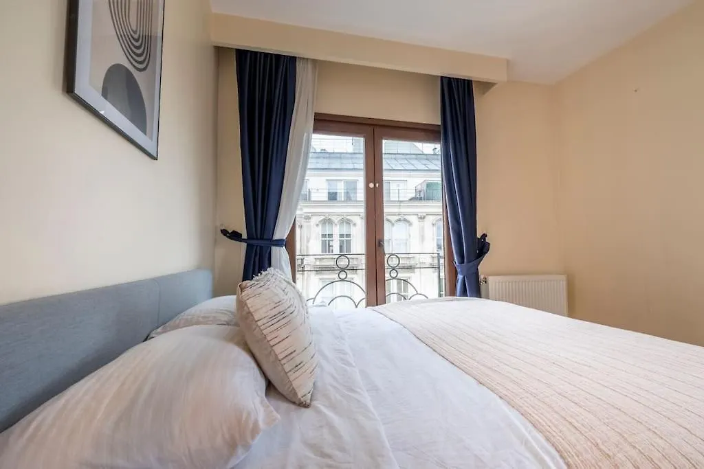 Duplex With Stunning Sea View, 3Br, 2Ba Apartment Istanbul